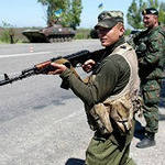 Очевидцы утверждают, что в Славянске с самого утра стреляют из минометов и автоматов. Слышны взрывы